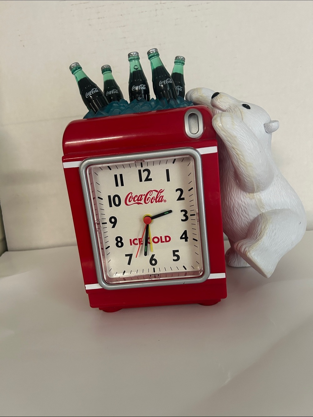 Coca Cola Red and White Polar Bear Bottle-Top Wall Clock It works
